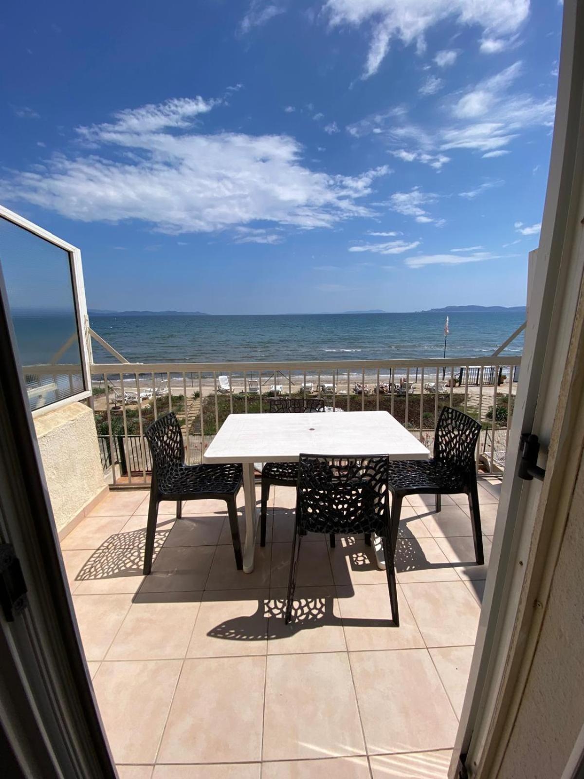 Le Surplage Hyères Kültér fotó